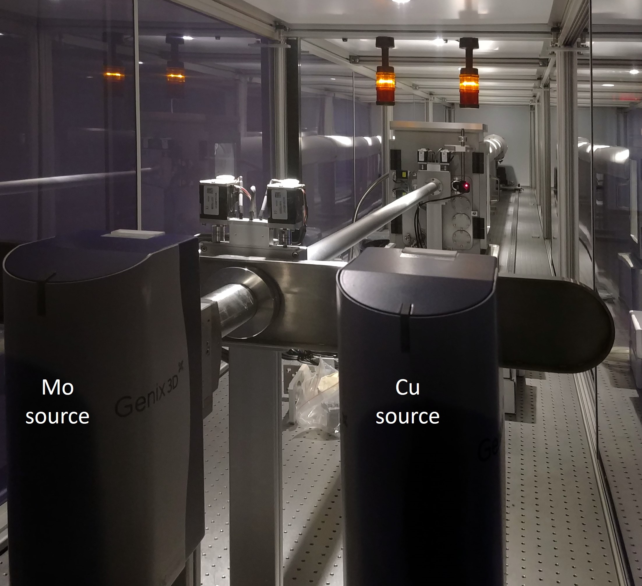 image of copper and molybdenum X-ray sources