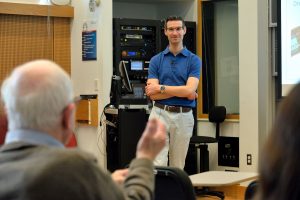 Arnold Mathijssen presenting to audience